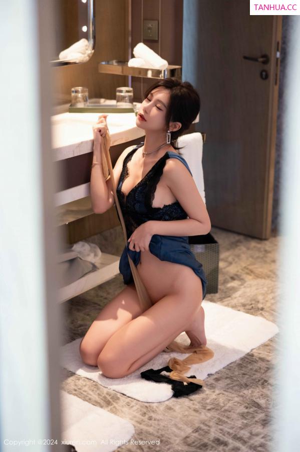 綺裡嘉 绮里嘉 [XiuRen]高清写真图 2024.10.18 No.9310 绮里嘉ula 丝袜美腿第75张图片